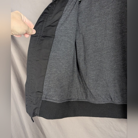 The Children's Place size 7/8 black lined jacket for kids - Picture 7 of 9